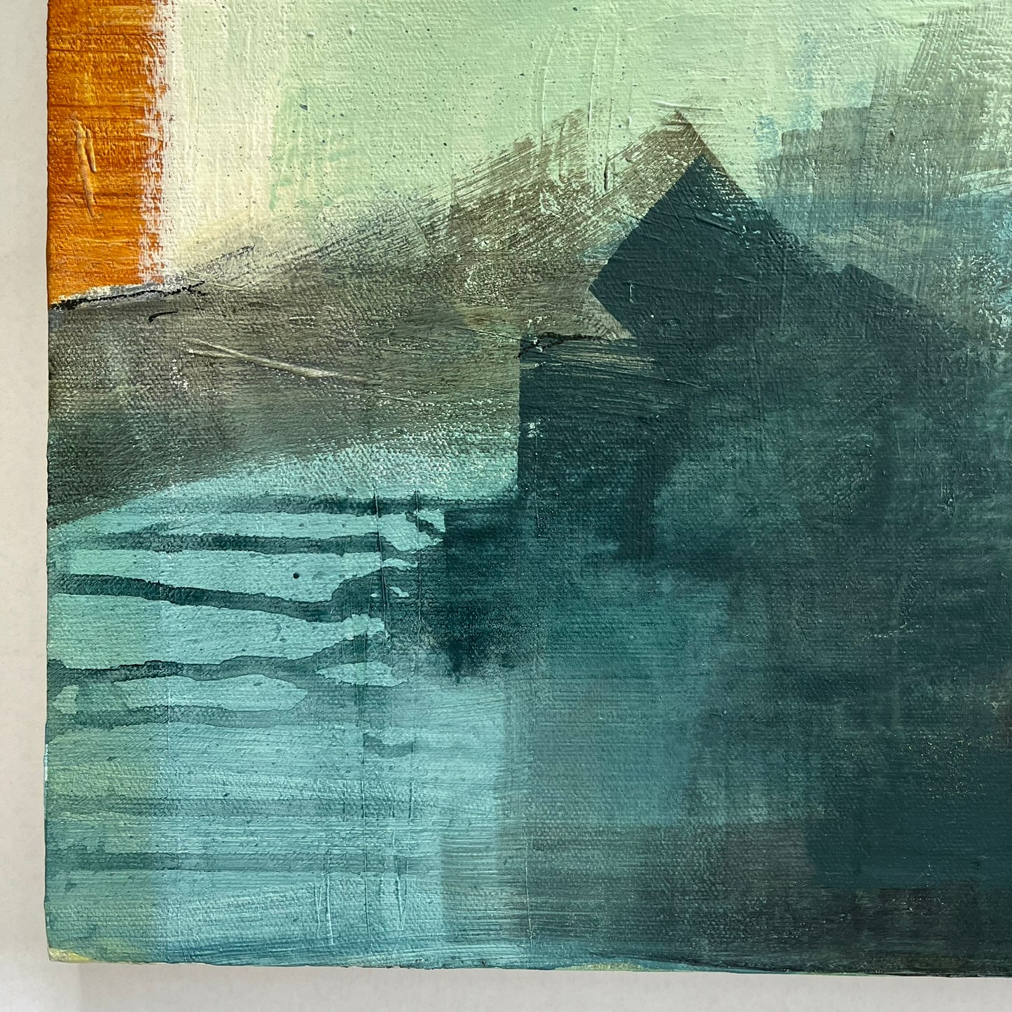 a narrow wind towards daylight