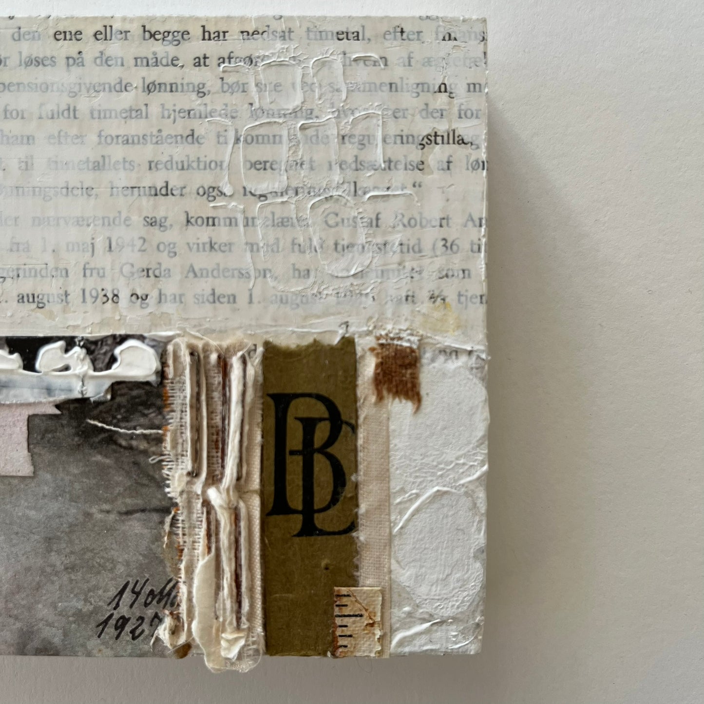 Collage in neutrals - no. 12