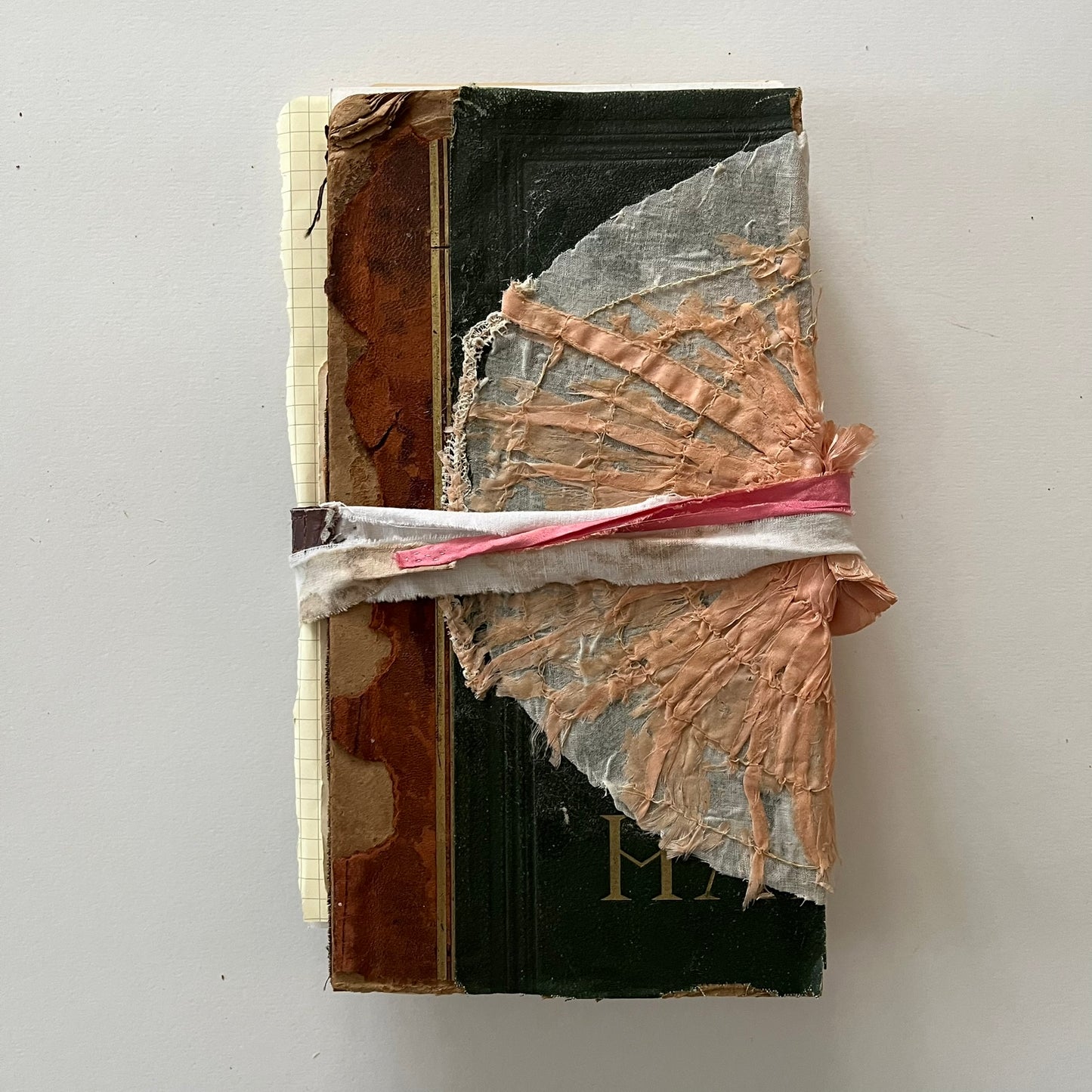 RESERVED FOR ABIGAIL - Atlas journal no. 3 - don´t forget to fly