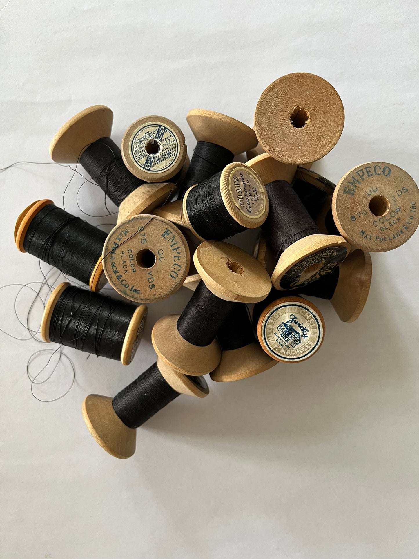 Lot of vintage spools - black thread