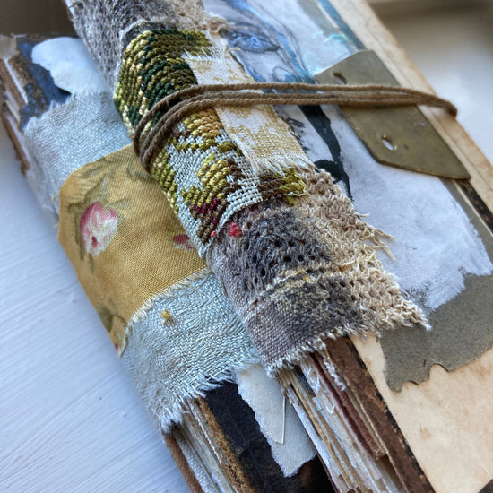 handmade mixedmedia art journals