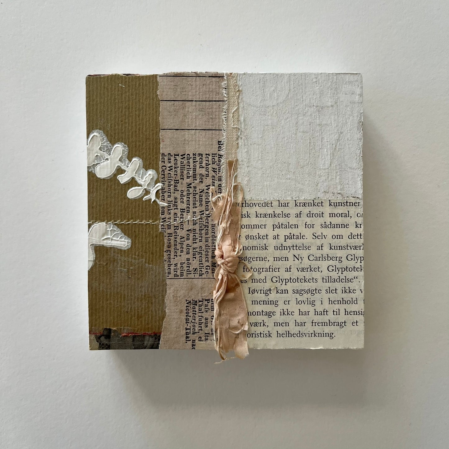 Collage in neutrals - no. 10