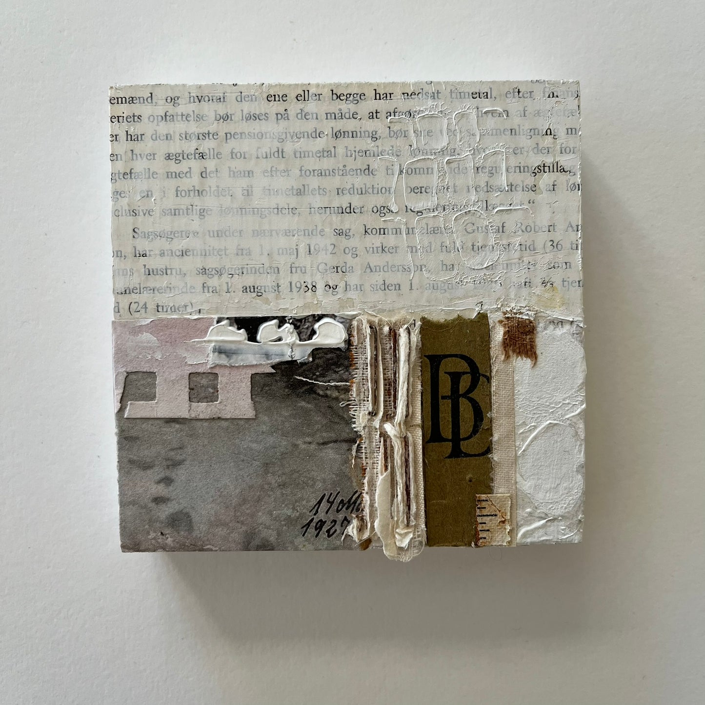 Collage in neutrals - no. 12