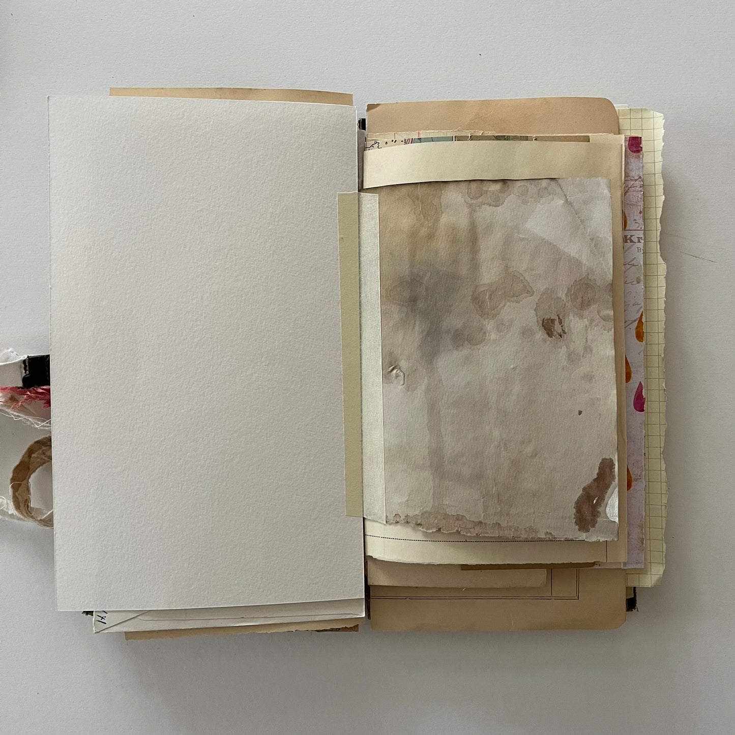 RESERVED FOR ABIGAIL - Atlas journal no. 3 - don´t forget to fly