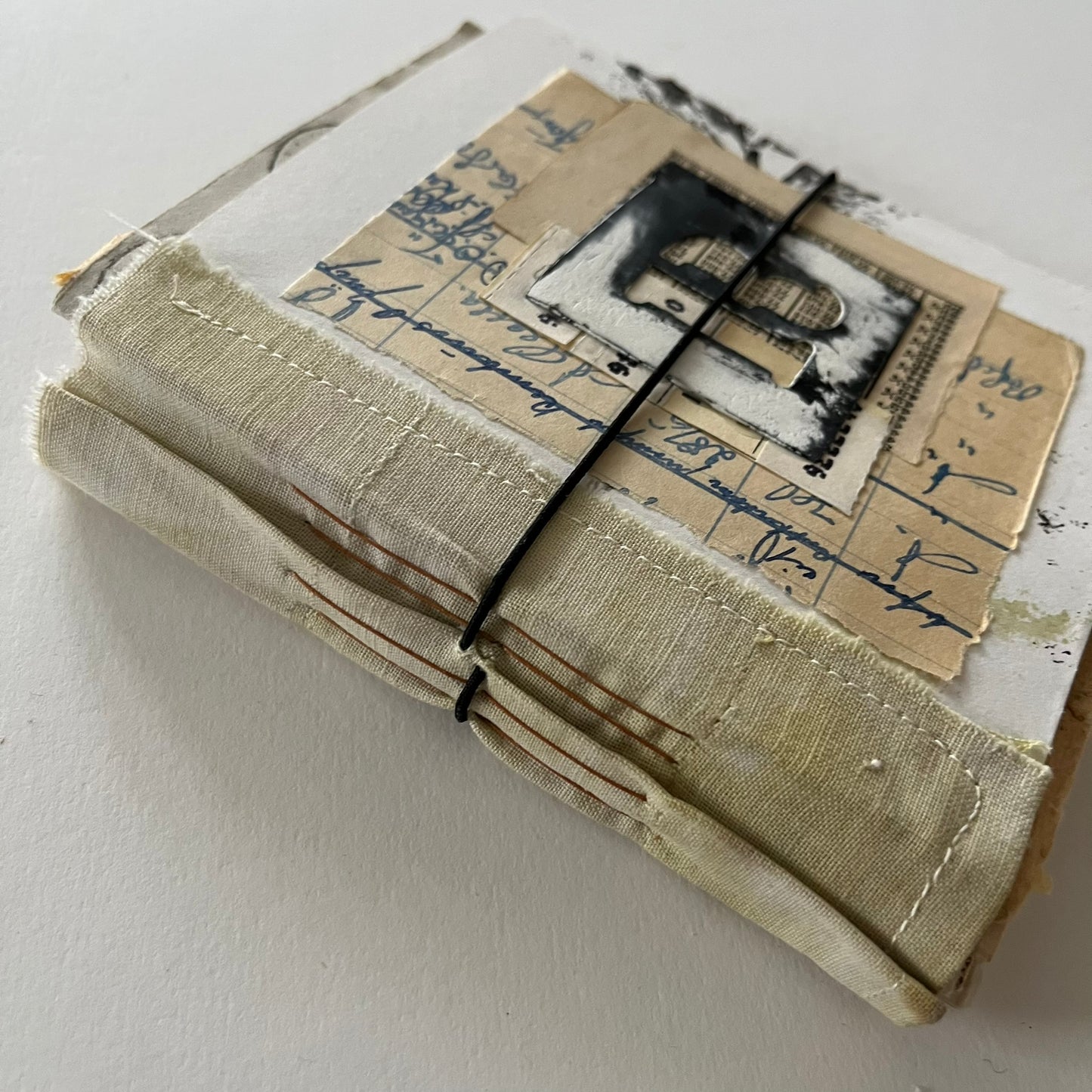 Pocket Journal - letter R