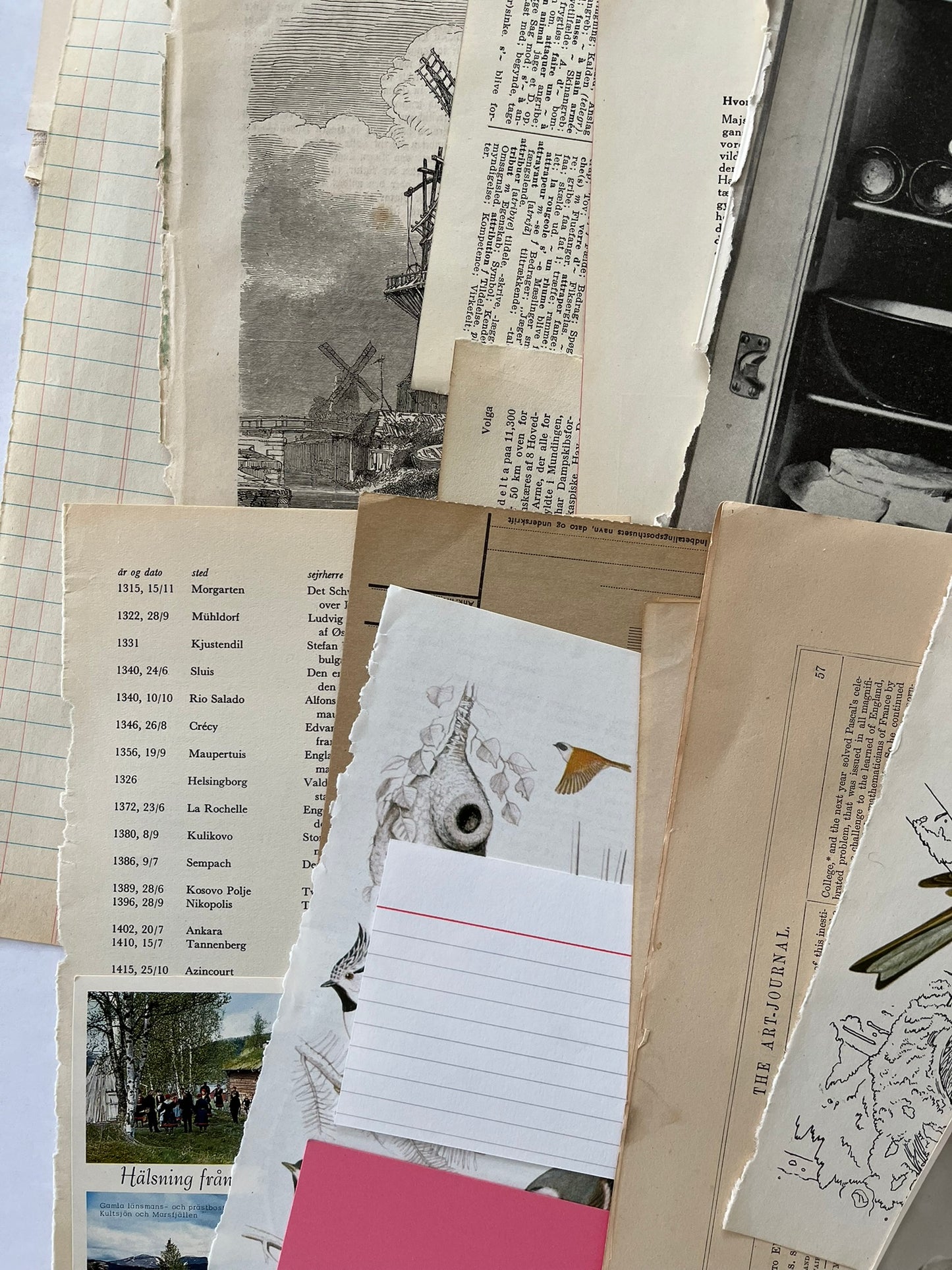 The neutral color paper bundle
