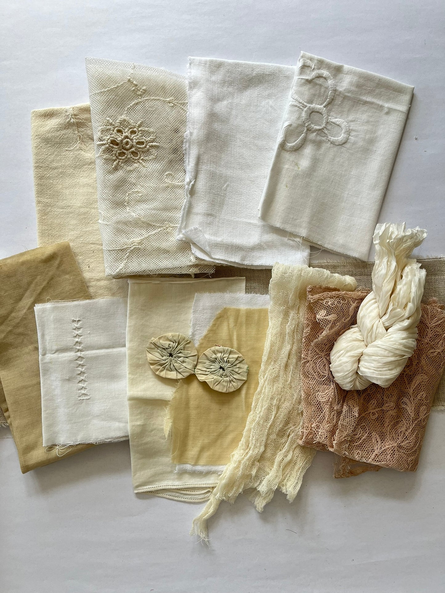 Fabric Bundle - Fabric/Lace no. 1