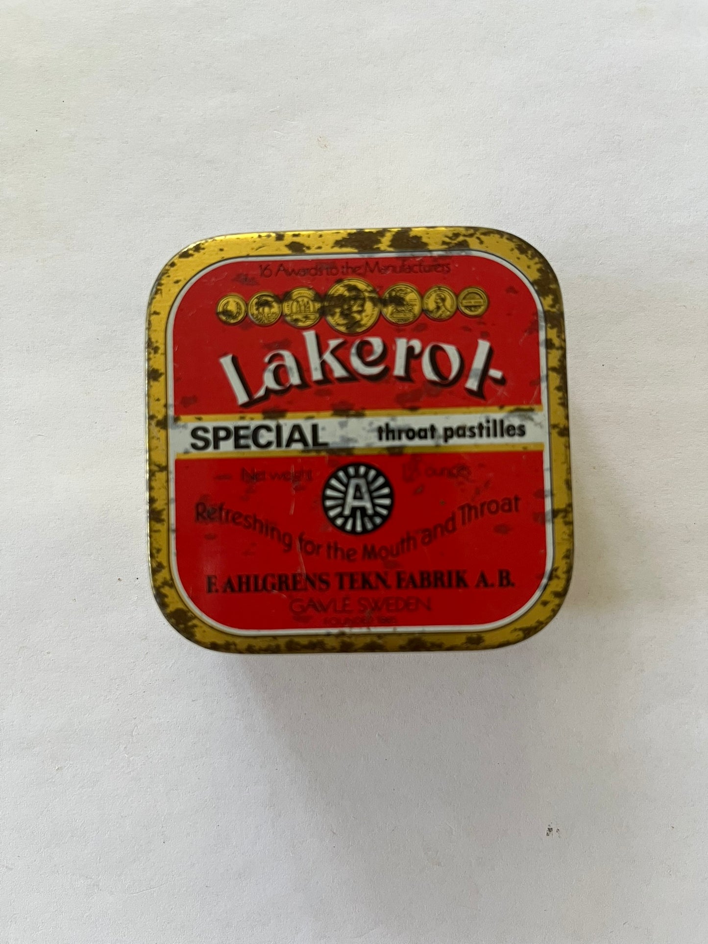 Little Box of Curiosity - Lakerol