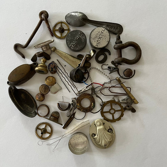 Lot of metal bits and bobs