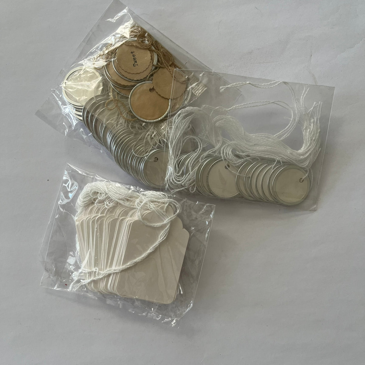 Little tags Lot
