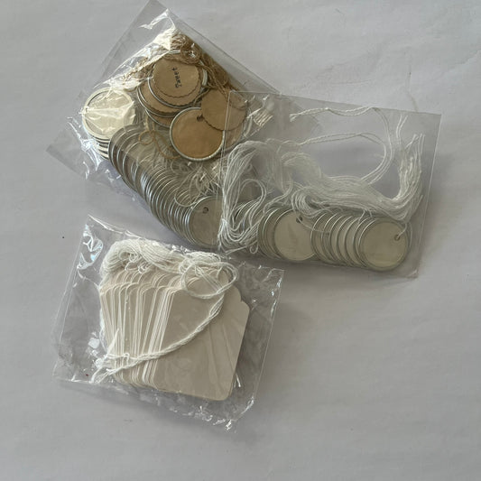 Little tags Lot
