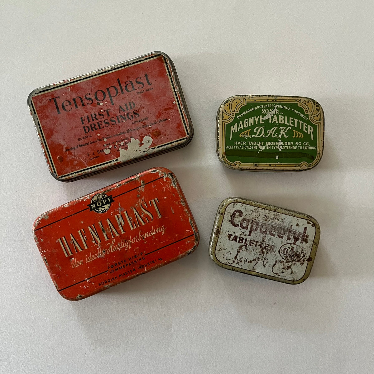 Set of 4 vintage tins