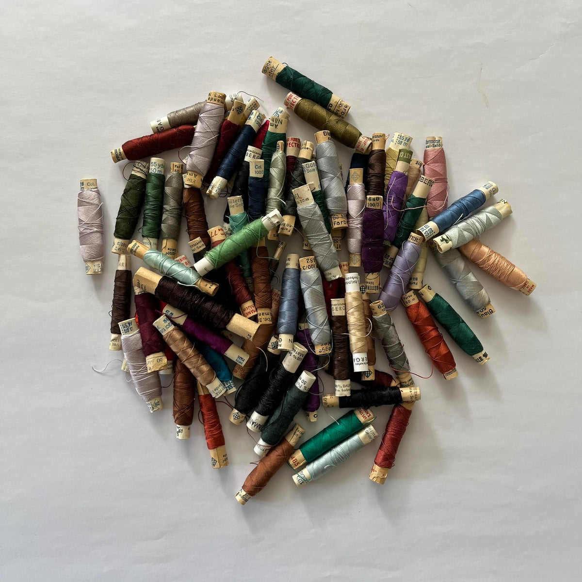 Lot of vintage thread